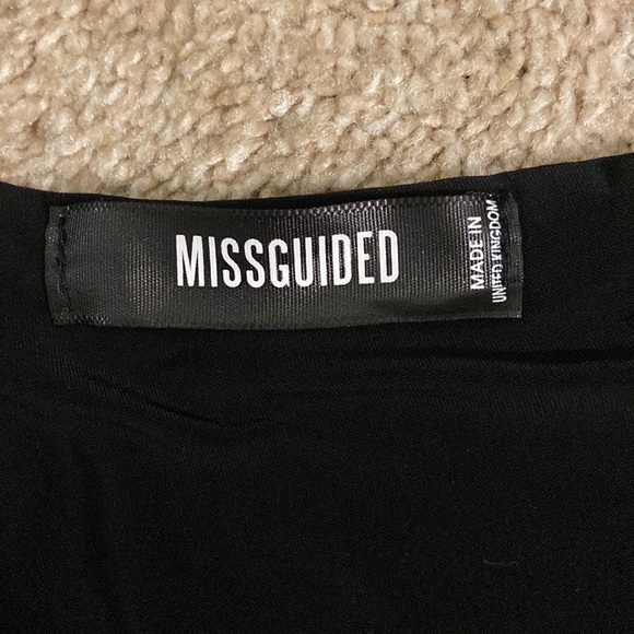 Missguided Black Slinky One Shoulder Bodysuit 2 - Picture 4 of 13